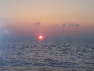 船室からの夕日.jpg