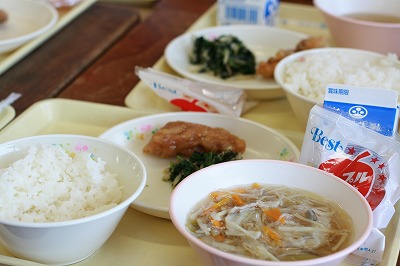 給食.jpg