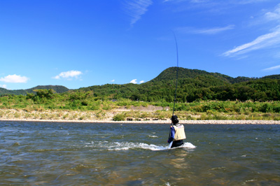 流芯へ向かうマコト.jpg